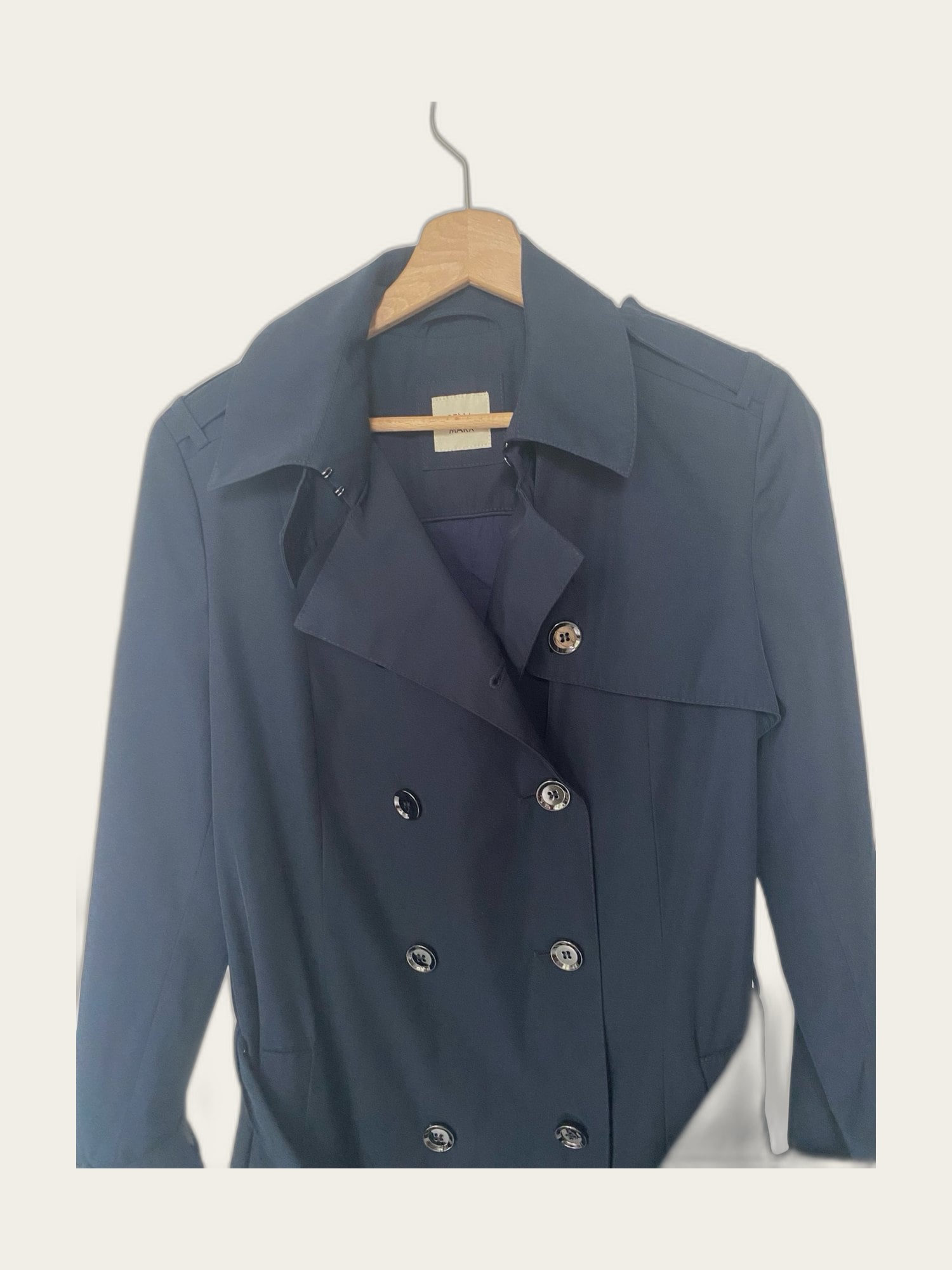 Double breasted trenchcoat