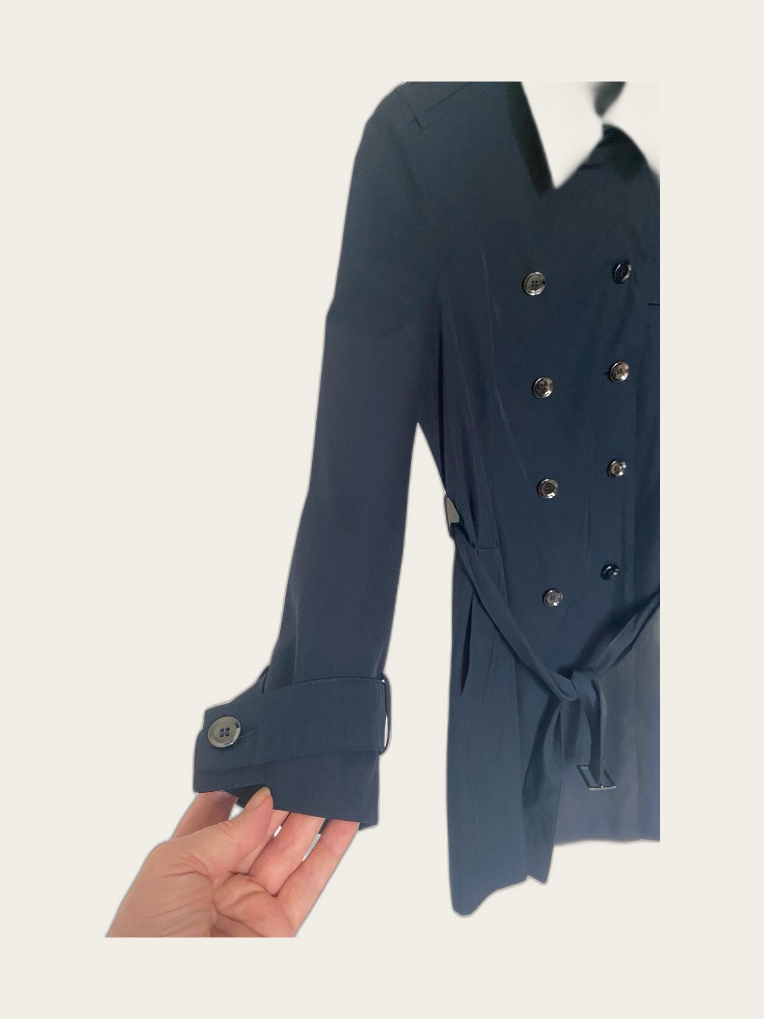 Double breasted trenchcoat