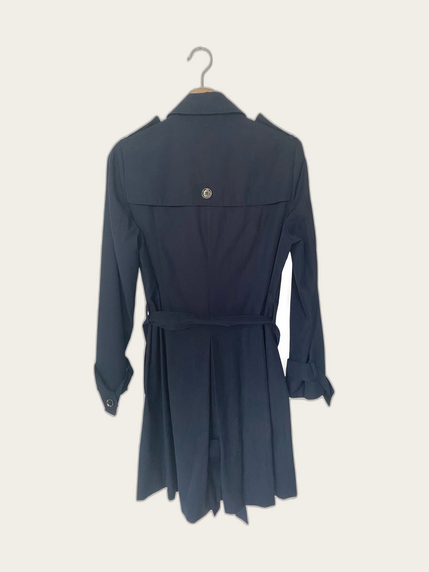 Double breasted trenchcoat
