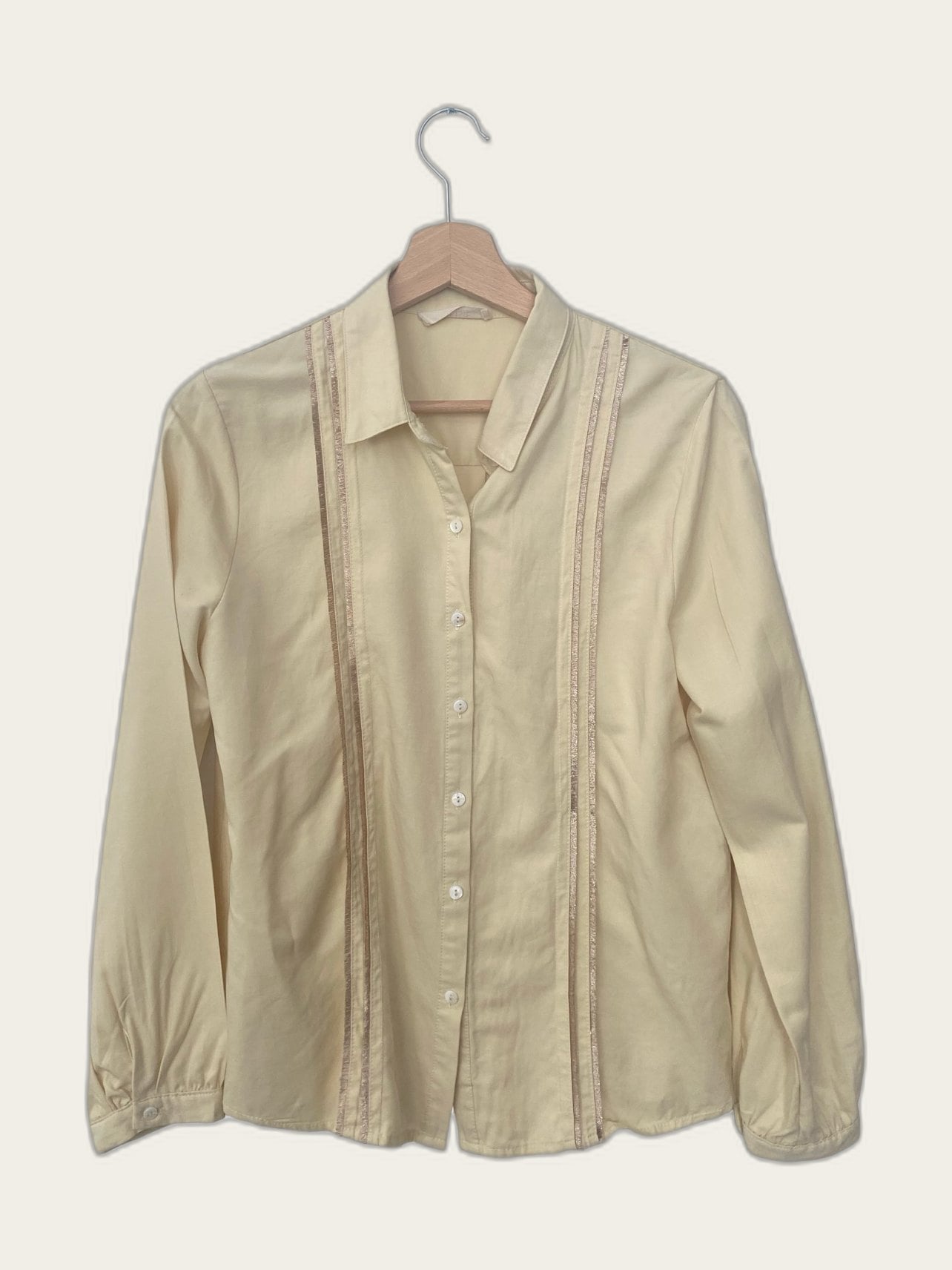 Vintage blouse met goudkleurige franje-bies op voorpand