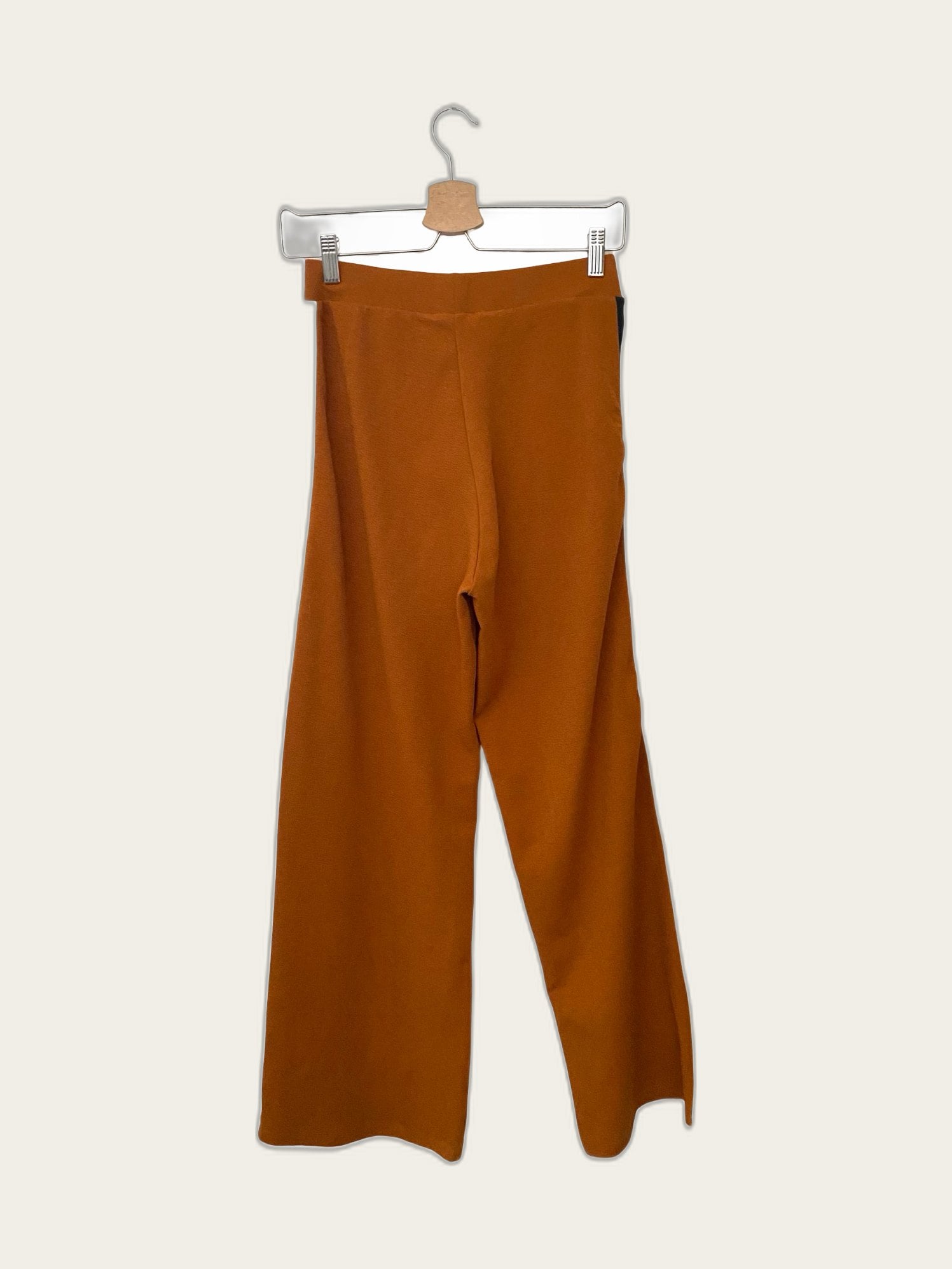 Athleisure sportieve broek wijde pijp