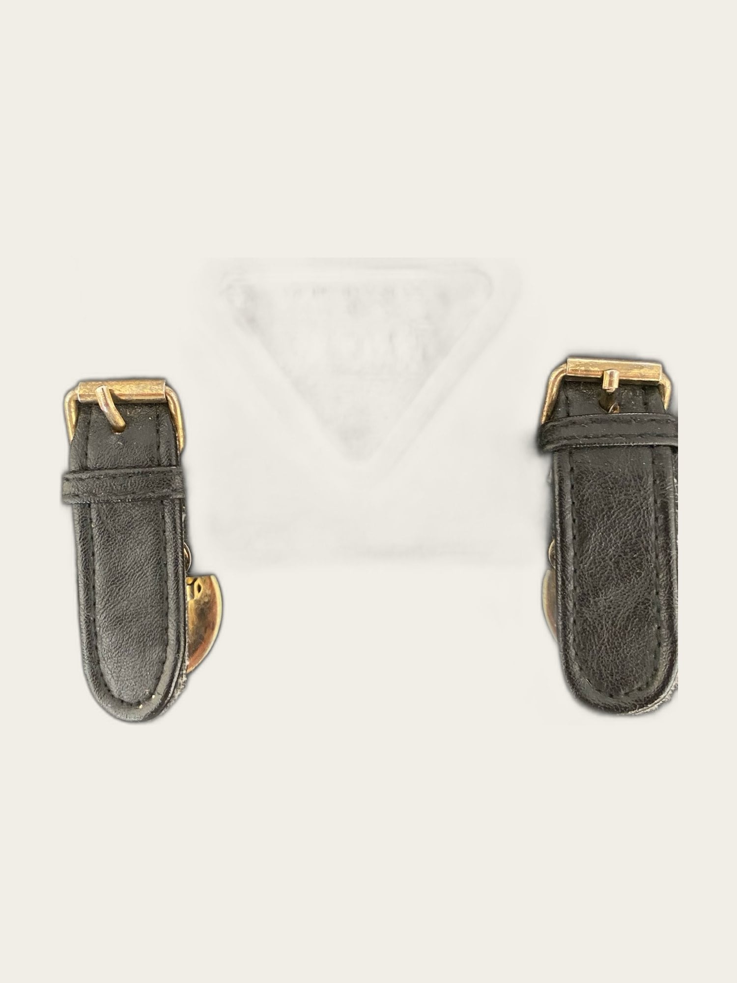 Leren handtas met goudkleurige hardware