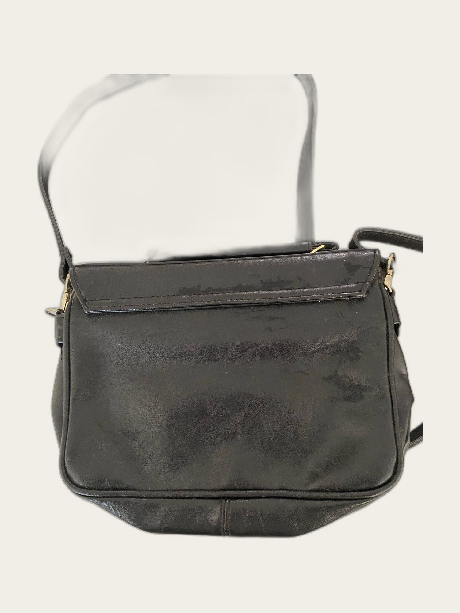 Leren handtas met goudkleurige hardware
