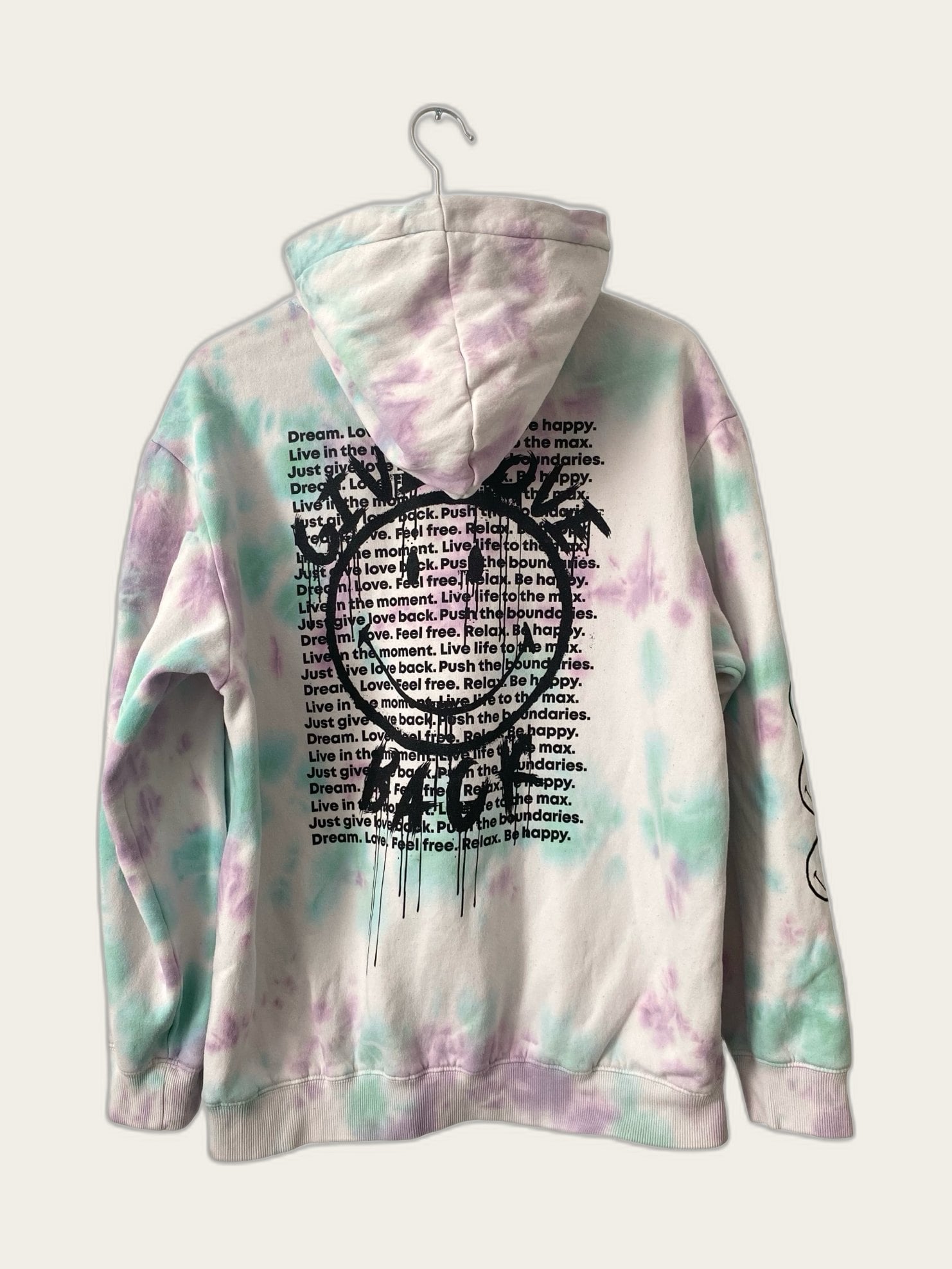 Sweater hoodie oversized smiley