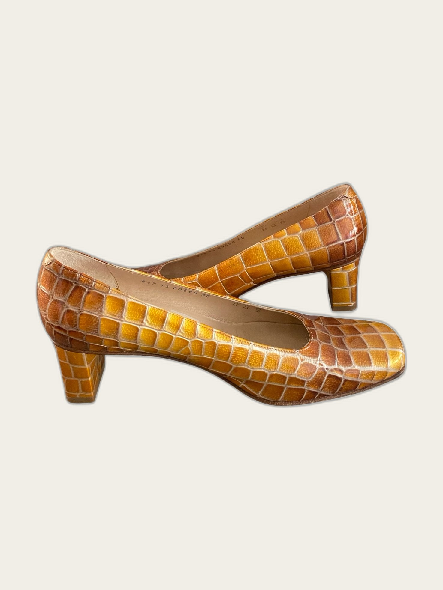 Vintage handmade hoogglans leren pumps krokodillenprint