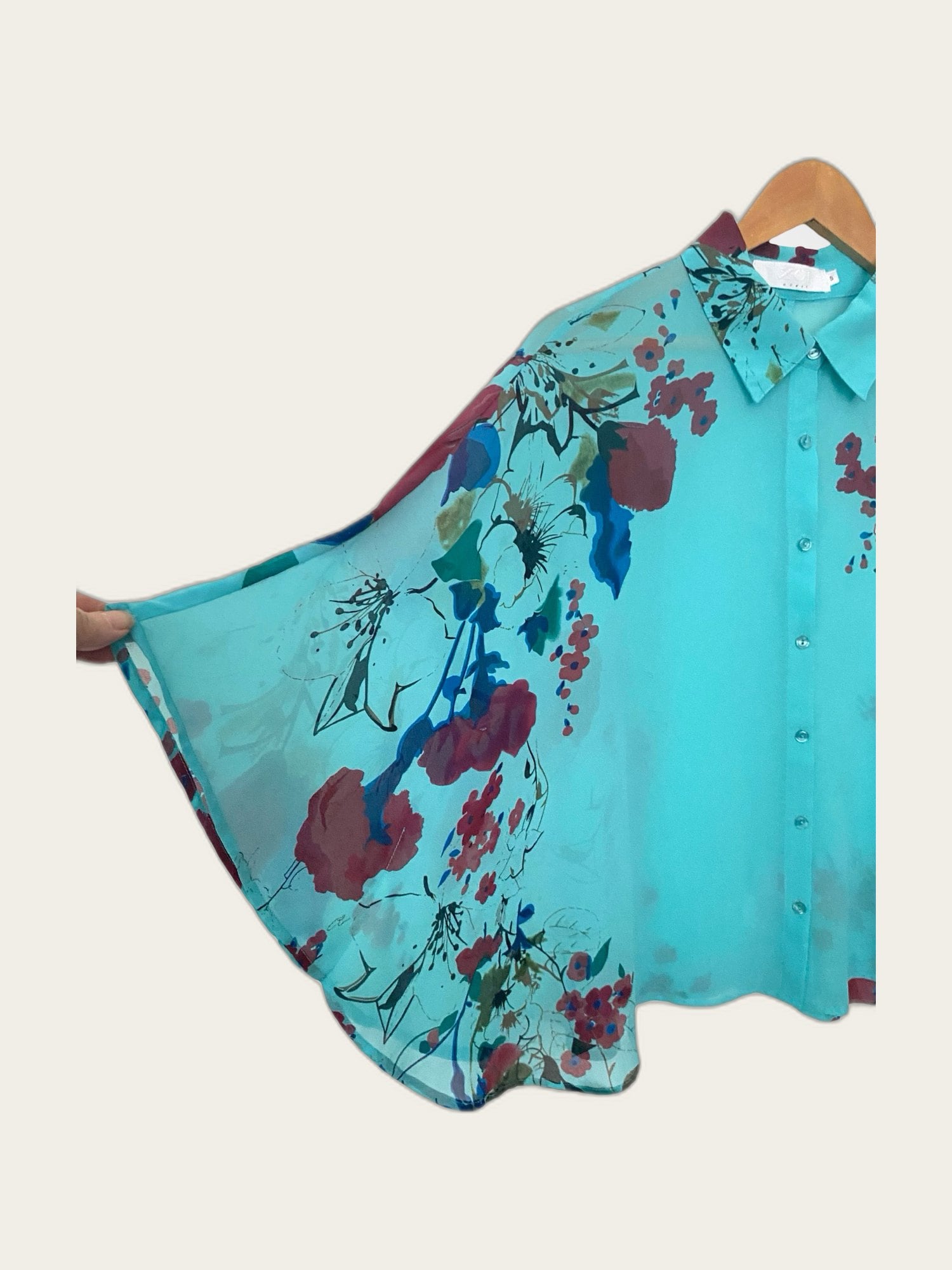 Gebloemde blouse met vleermuismouwen