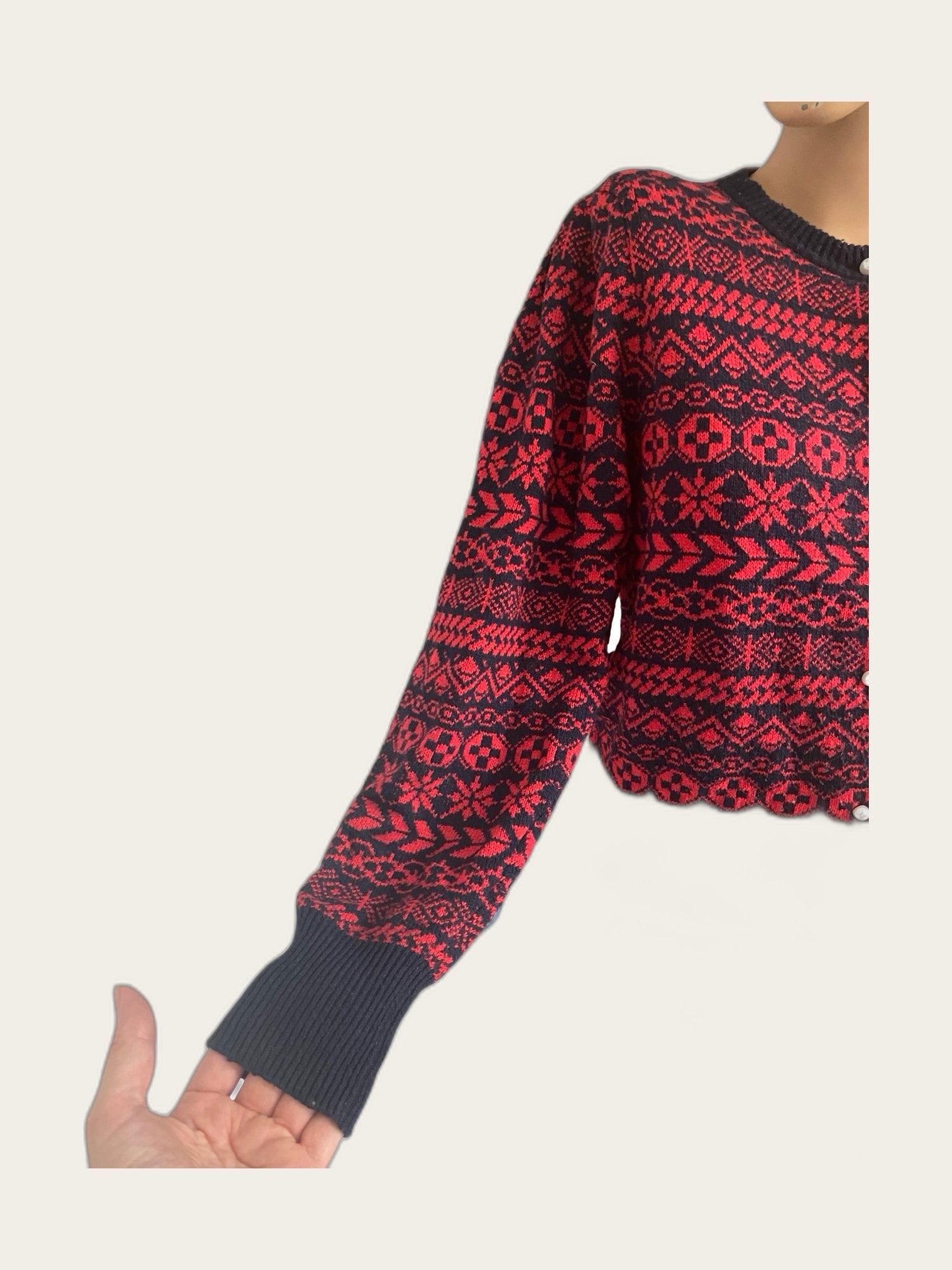 Jacquard gebreid vestje met parelknoopjes