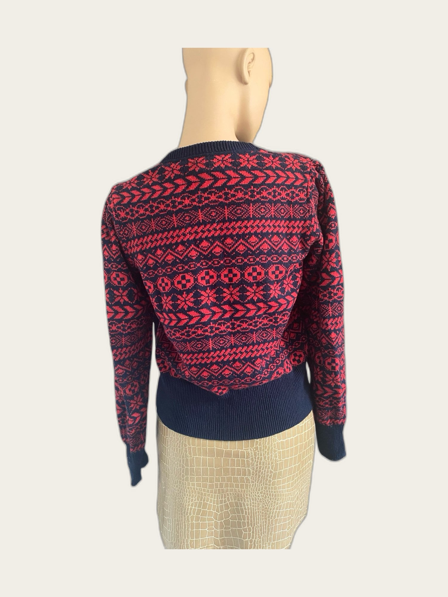 Jacquard gebreid vestje met parelknoopjes